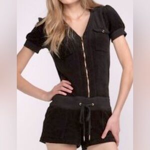 🤩 Vintage Y2K Juicy Couture Black Terrycloth Short Romper With Hood Medium M
